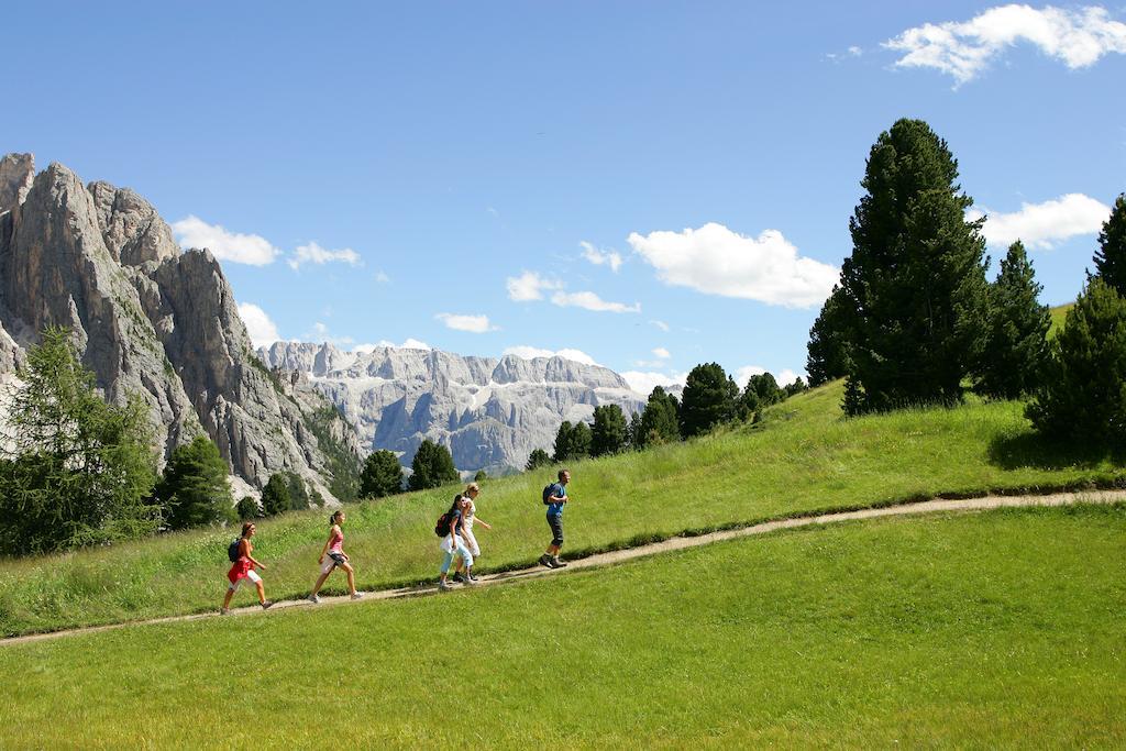Apartments La Baita Santa Cristina Val Gardena Extérieur photo